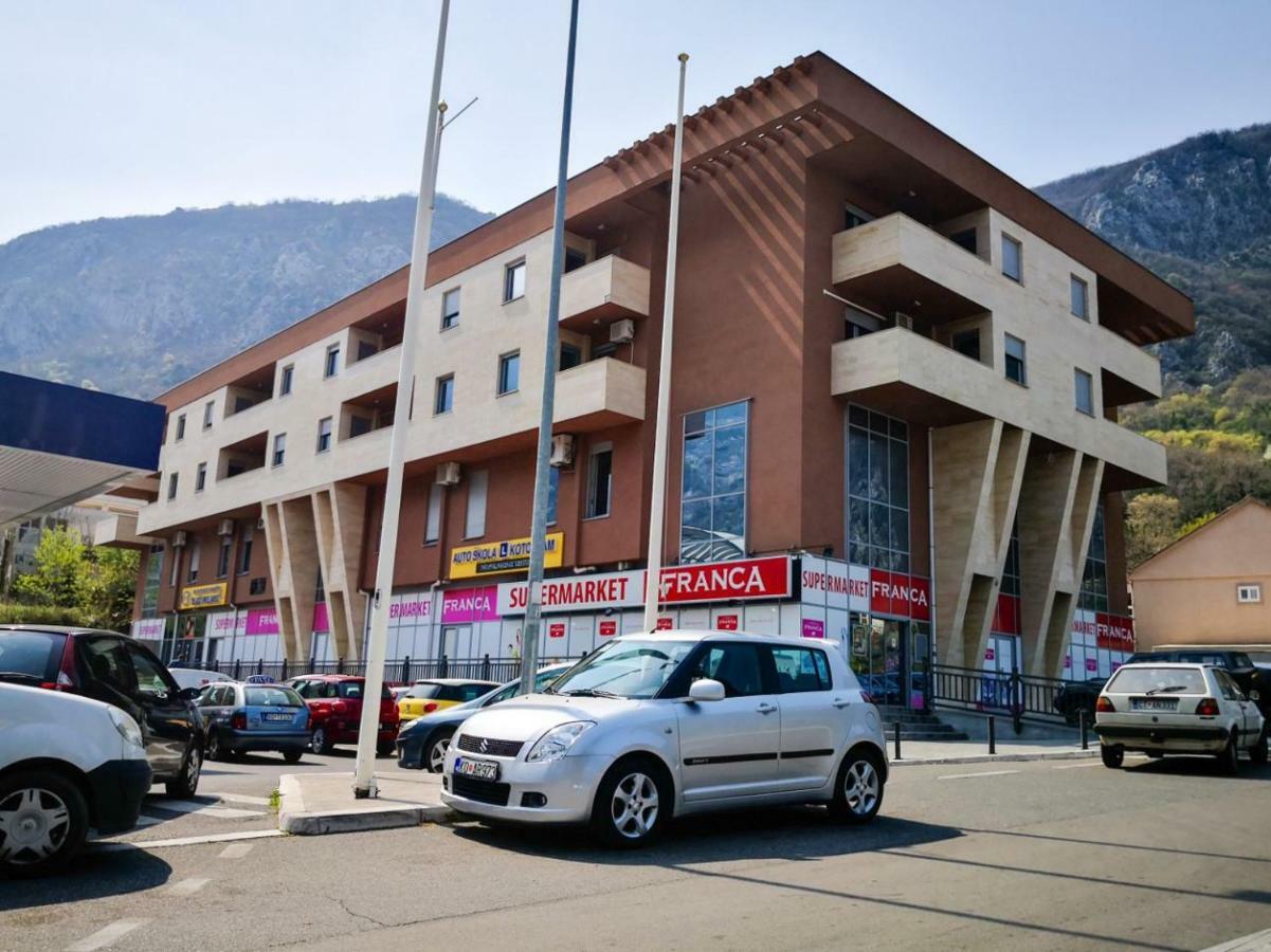 Apartments Anita With Garage Parking Kotor Dış mekan fotoğraf